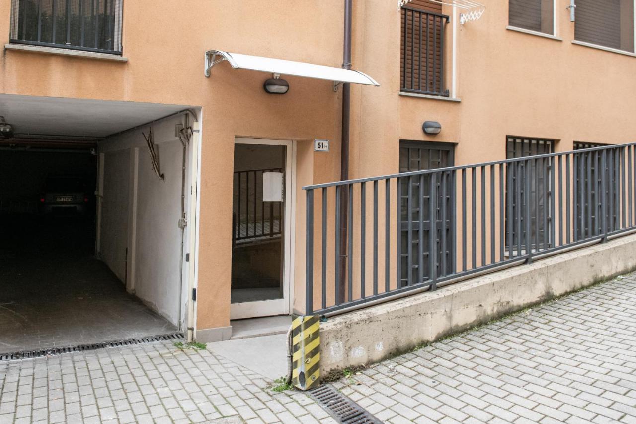 Fashion Apartment Gold Bologna With Jacuzzi & Car Garage Eksteriør billede