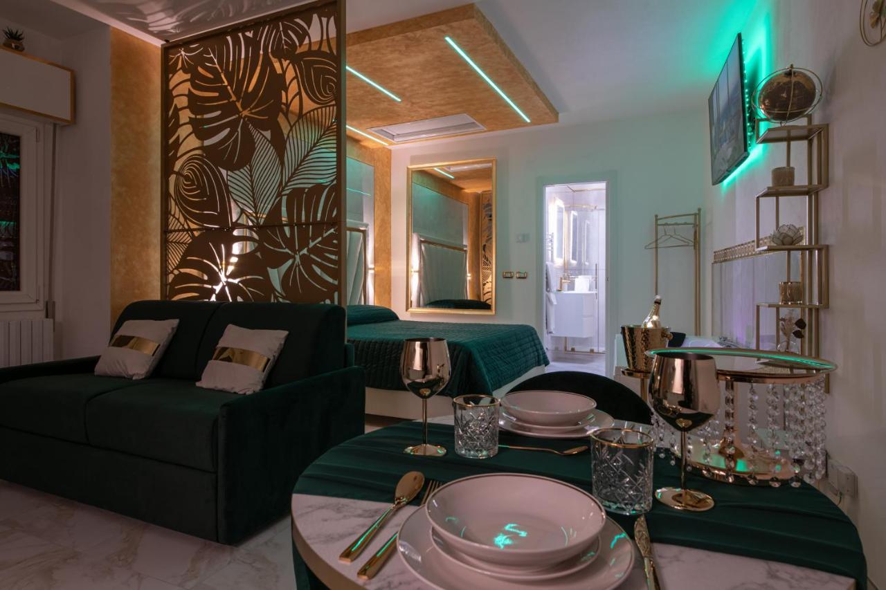 Fashion Apartment Gold Bologna With Jacuzzi & Car Garage Eksteriør billede