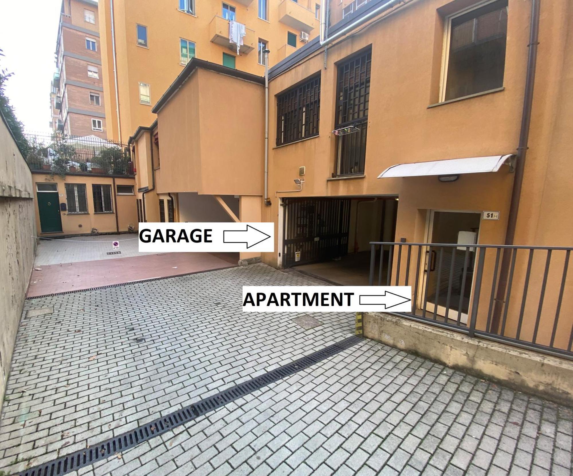 Fashion Apartment Gold Bologna With Jacuzzi & Car Garage Eksteriør billede